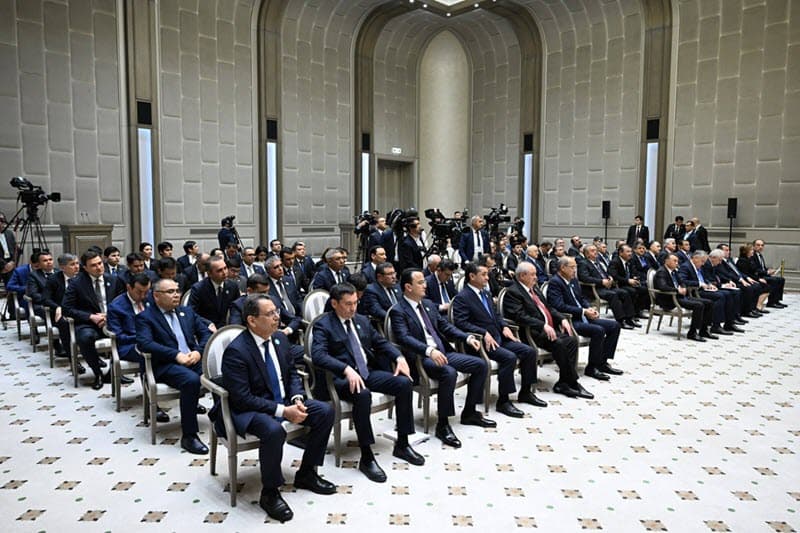 Presidents of Uzbekistan and Tajikistan sum up outcomes of productive talks