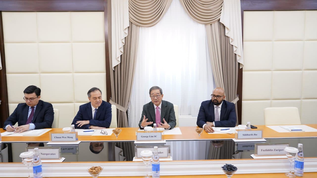 Singapur Xalqaro Mediatsiya markazi rahbari bilan uchrashuv