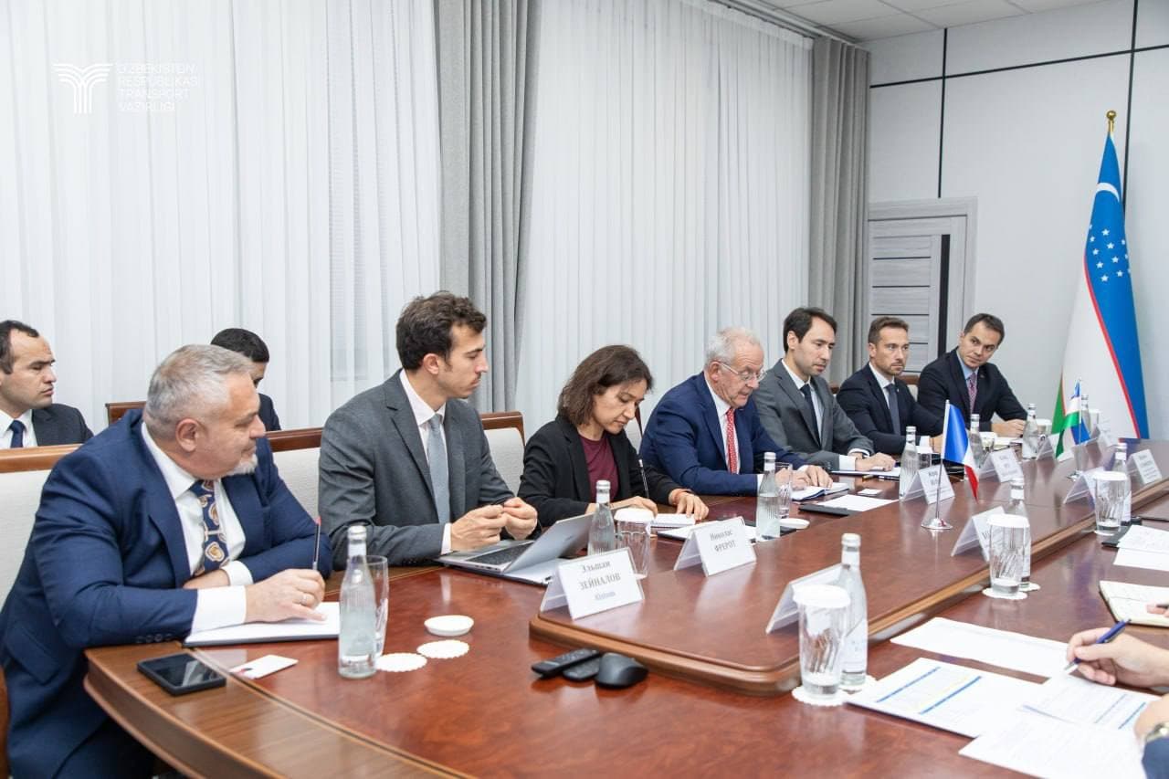 Обсуждены новые направления сотрудничества в сфере транспорта